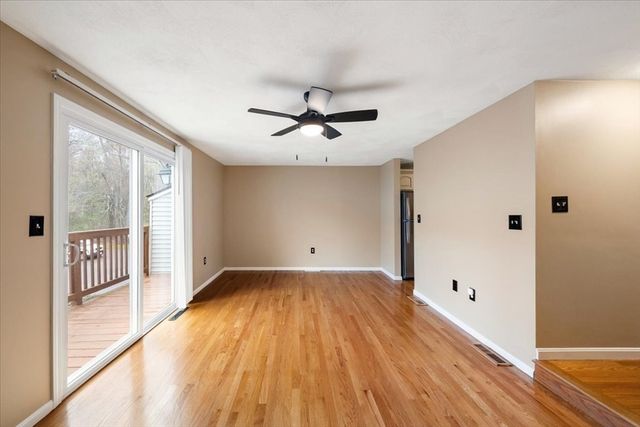 111 Patrick Rd 111, Tewksbury, MA 01876