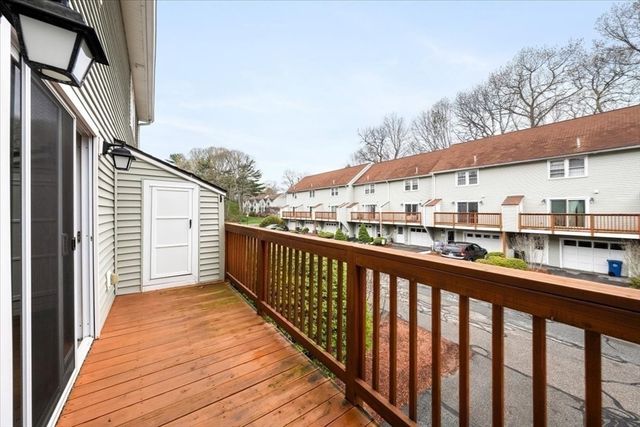 111 Patrick Rd 111, Tewksbury, MA 01876