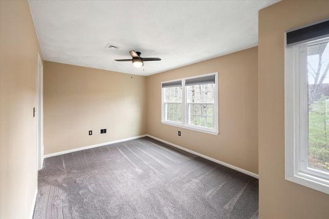 111 Patrick Rd 111, Tewksbury, MA 01876