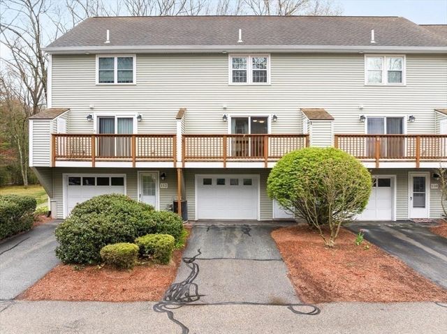 111 Patrick Rd 111, Tewksbury, MA 01876