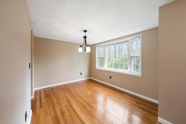 111 Patrick Rd 111, Tewksbury, MA 01876