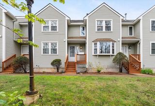 111 Patrick Rd 111, Tewksbury, MA 01876