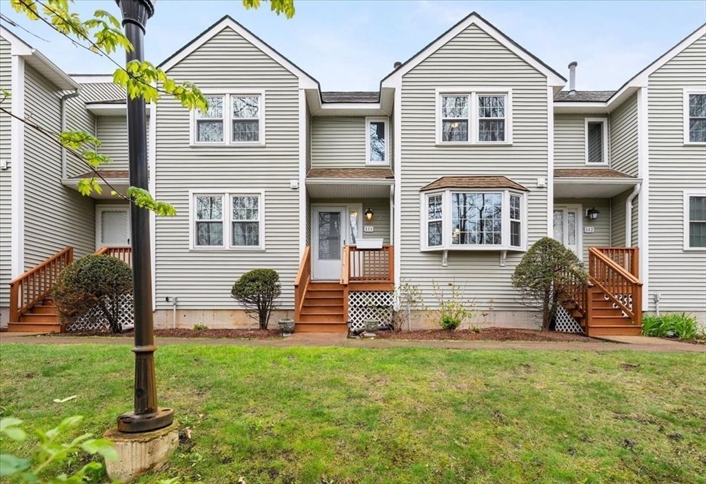 111 Patrick Rd 111, Tewksbury, MA 01876