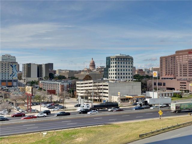 800 Embassy DR 323, Austin, TX 78702