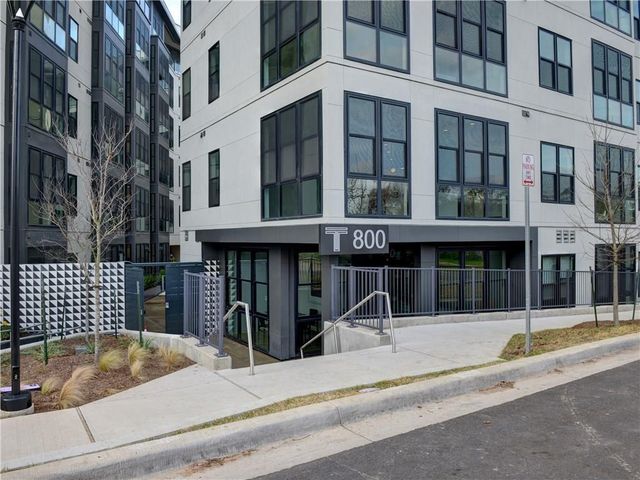 800 Embassy DR 323, Austin, TX 78702