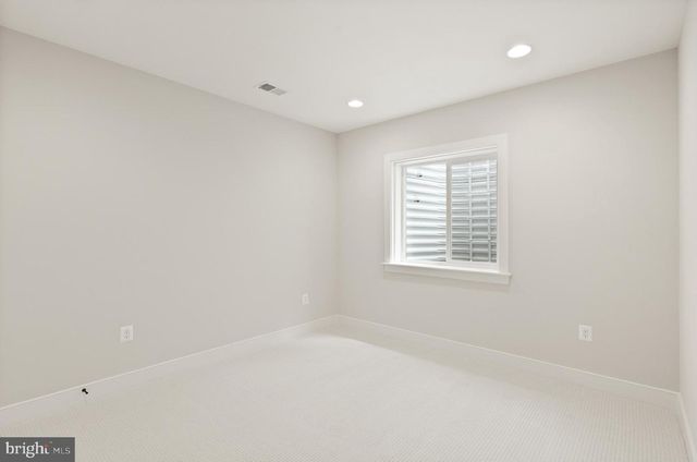 7717 FISHER DR, Falls Church, VA 22043