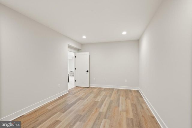 7717 FISHER DR, Falls Church, VA 22043