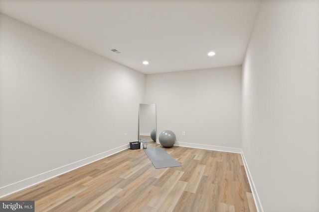 7717 FISHER DR, Falls Church, VA 22043