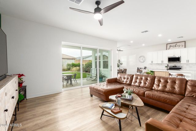 19736 W TURNEY Avenue, Litchfield Park, AZ 85340