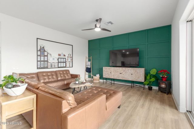 19736 W TURNEY Avenue, Litchfield Park, AZ 85340