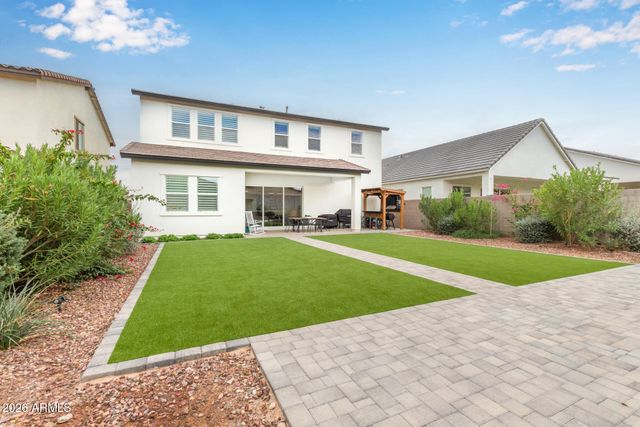 19736 W TURNEY Avenue, Litchfield Park, AZ 85340