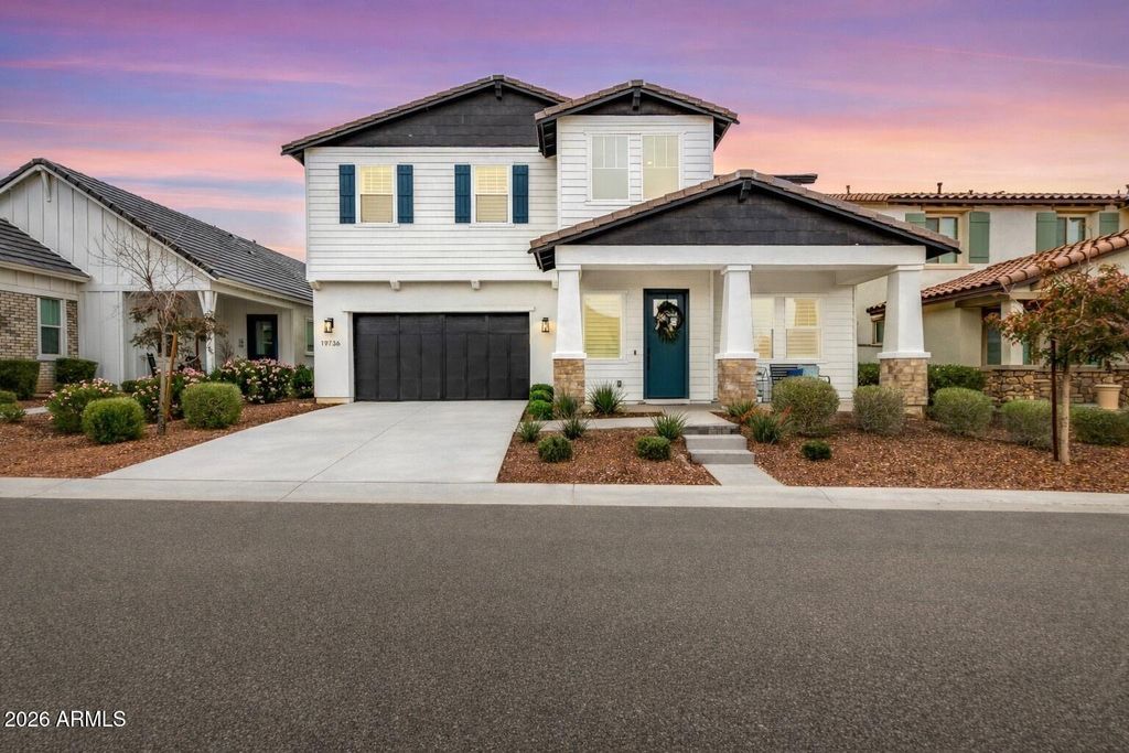 19736 W TURNEY Avenue, Litchfield Park, AZ 85340