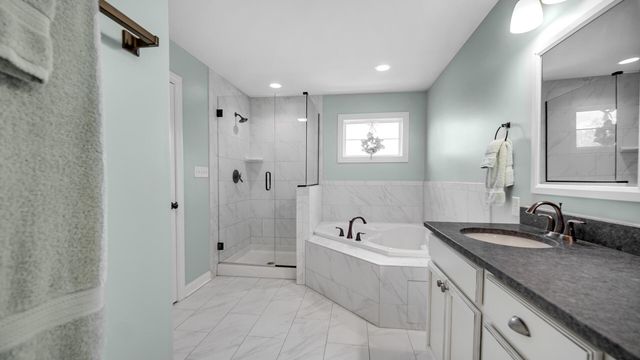 12871 Baker Court, Crown Point, IN 46307