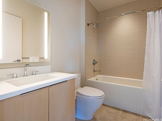 1001 Queen Street 3901, Honolulu, HI 96814