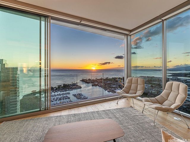 1001 Queen Street 3901, Honolulu, HI 96814