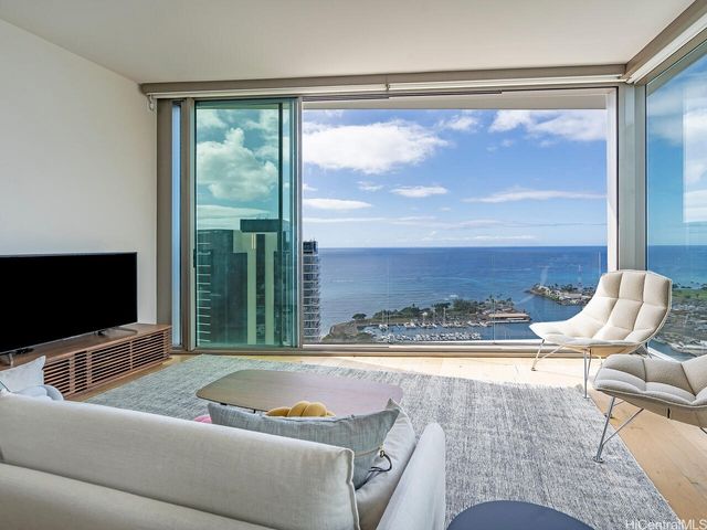 1001 Queen Street 3901, Honolulu, HI 96814
