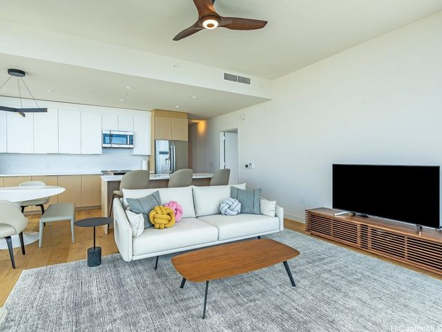 1001 Queen Street 3901, Honolulu, HI 96814