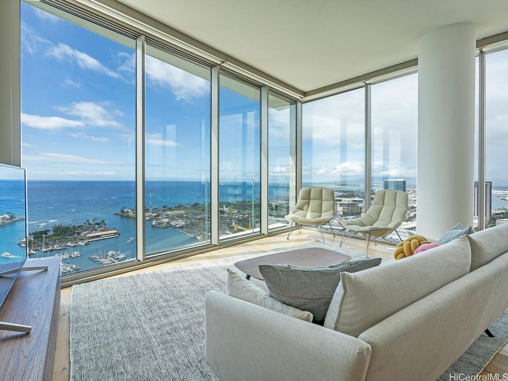 1001 Queen Street 3901, Honolulu, HI 96814