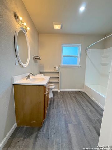 659 W Olmos, San Antonio, TX 78212