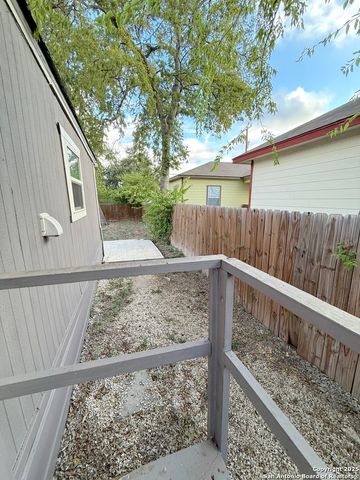 659 W Olmos, San Antonio, TX 78212