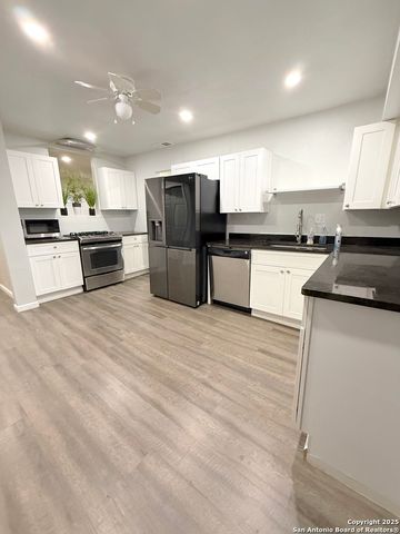 659 W Olmos, San Antonio, TX 78212