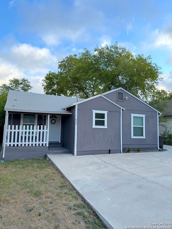 659 W Olmos, San Antonio, TX 78212