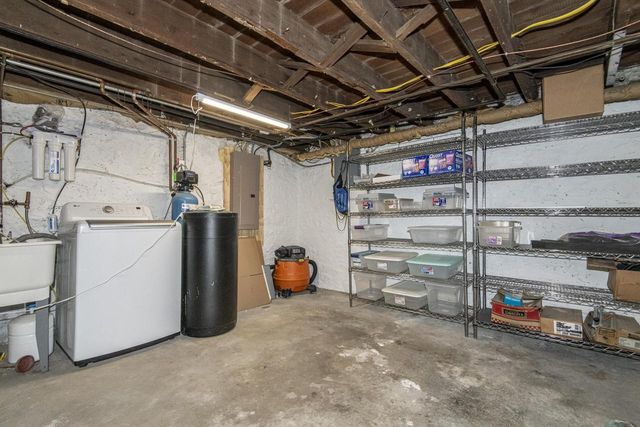 1121 Adams STREET, Waukesha, WI 53186