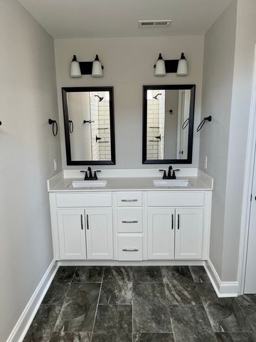 1281 Bailywick Dr, Clarksville, TN 37042