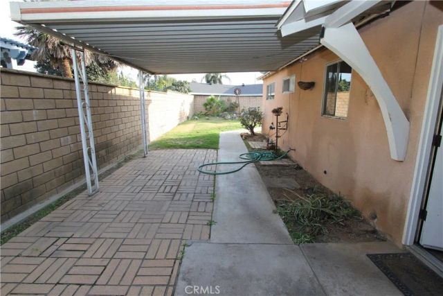2584 E Delia, Orange, CA 92869