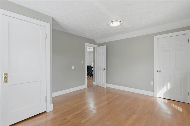 660 S Franklin, Holbrook, MA 02343