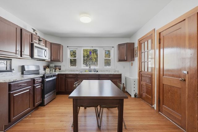 660 S Franklin, Holbrook, MA 02343