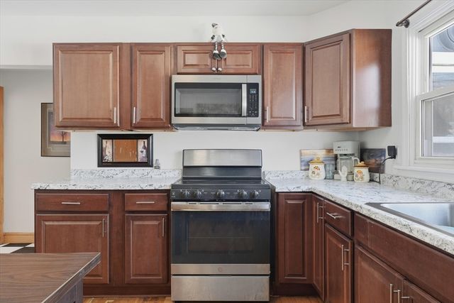 660 S Franklin, Holbrook, MA 02343