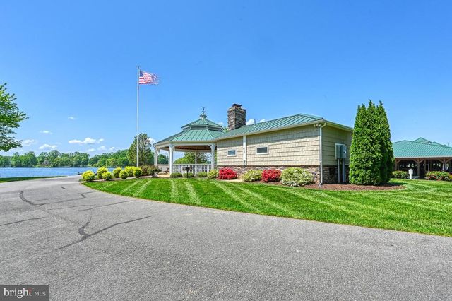 92 MILL RUN, Bumpass, VA 23024