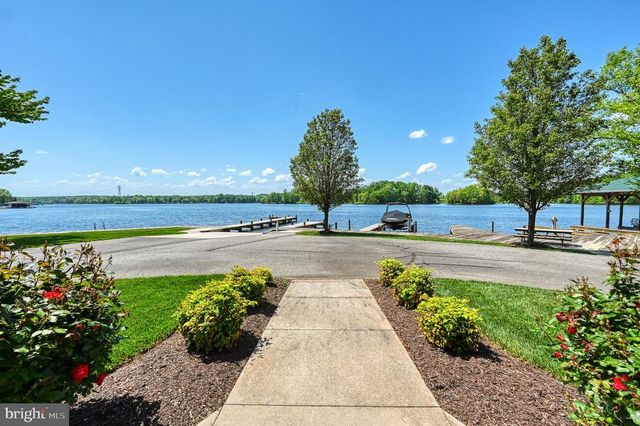 92 MILL RUN, Bumpass, VA 23024