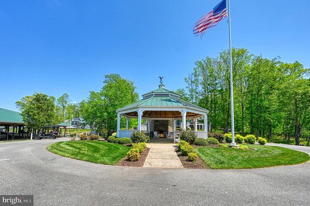 92 MILL RUN, Bumpass, VA 23024
