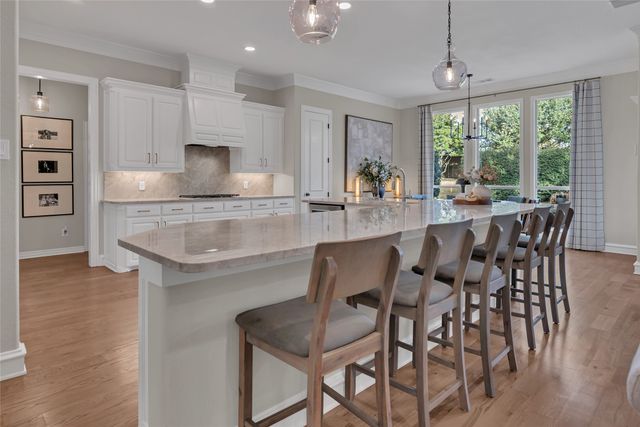 608 Logans Lane, Southlake, TX 76092