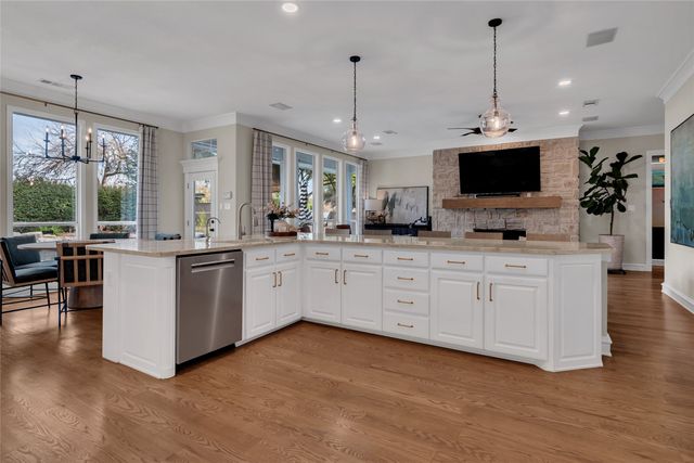 608 Logans Lane, Southlake, TX 76092