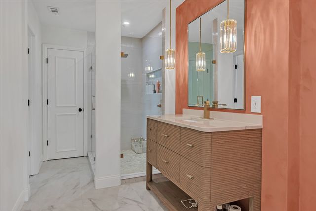 608 Logans Lane, Southlake, TX 76092