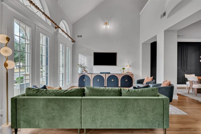 608 Logans Lane, Southlake, TX 76092