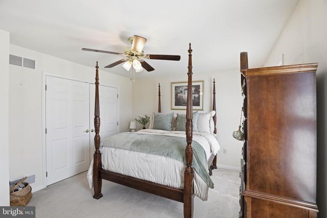 3620 GOLFVIEW DR, Mechanicsburg, PA 17050