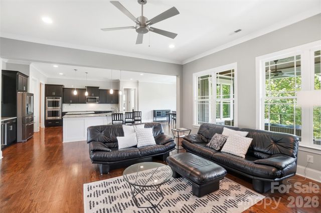 328 Calming Way, Tega Cay, SC 29708