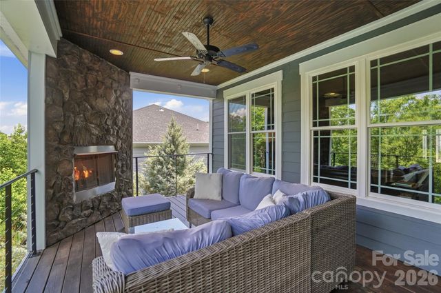 328 Calming Way, Tega Cay, SC 29708