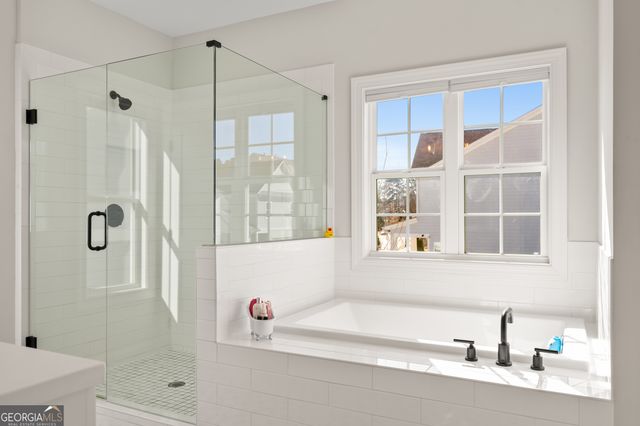 1878 Lucy Compton Lane NW, Atlanta, GA 30318