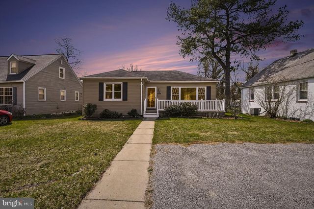 8716 EDDINGTON RD, Parkville, MD 21234