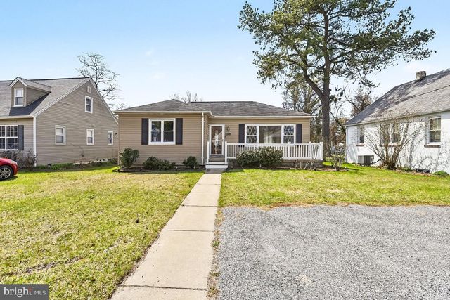 8716 EDDINGTON RD, Parkville, MD 21234