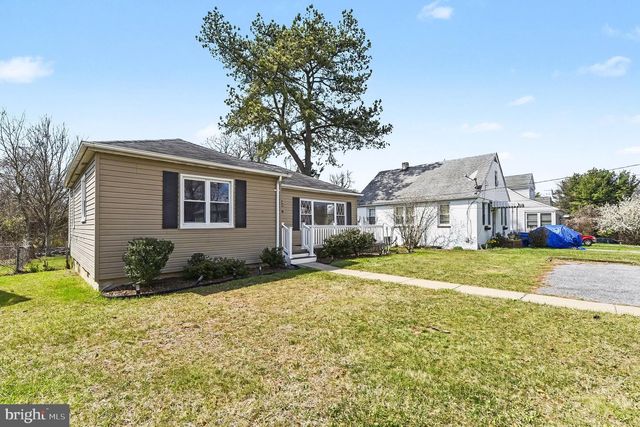 8716 EDDINGTON RD, Parkville, MD 21234