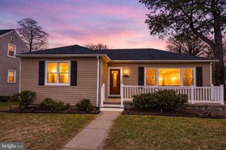 8716 EDDINGTON RD, Parkville, MD 21234