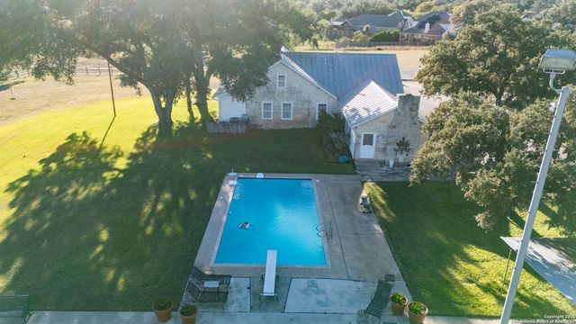 30745 Horseshoe Path, Bulverde, TX 78163