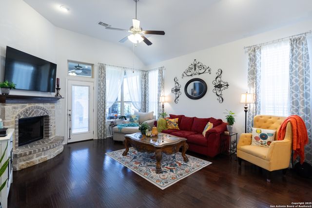 30745 Horseshoe Path, Bulverde, TX 78163