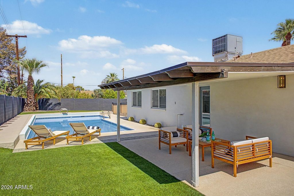 1836 N McAllister Avenue, Tempe, AZ 85288 — photo 2